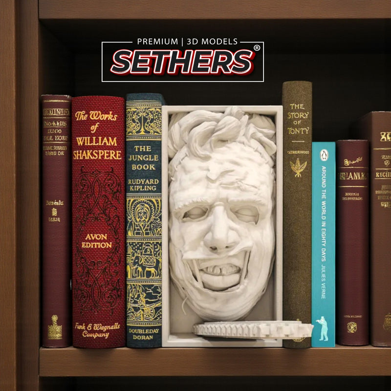 Leatherface | Book Nook w/ Wall Mount | 3D Printing Models